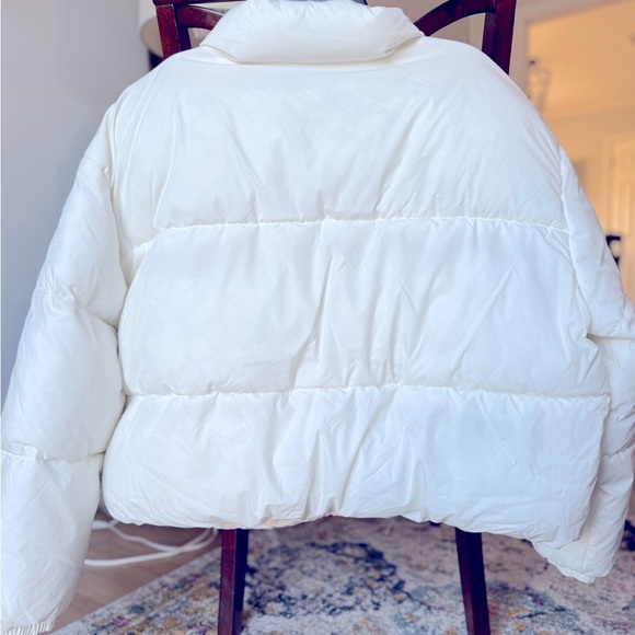 Amazon Essentials Crop Off White Puffer Jacket Size 3X Zipper Snap Closure - Picture 2 of 7